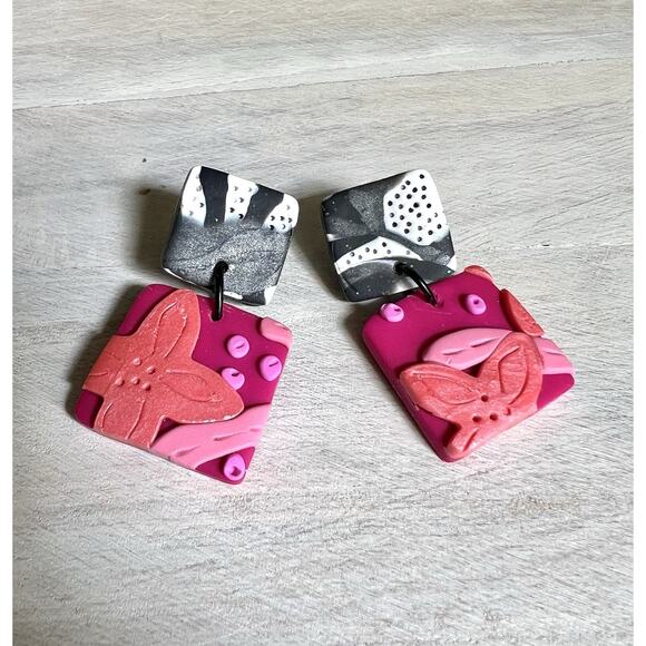 Handmade Polymer Clay Earrings Handcrafted Artwork Black White Pink - Picture 1 of 4